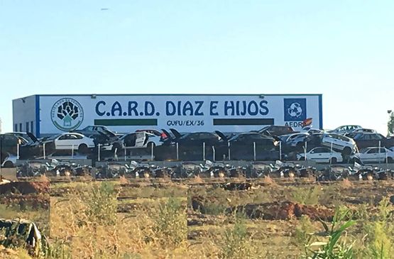 Card Díaz e Hijos zona exterior de la empresa